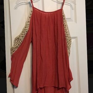 UMGEE crochet sleeves linen top